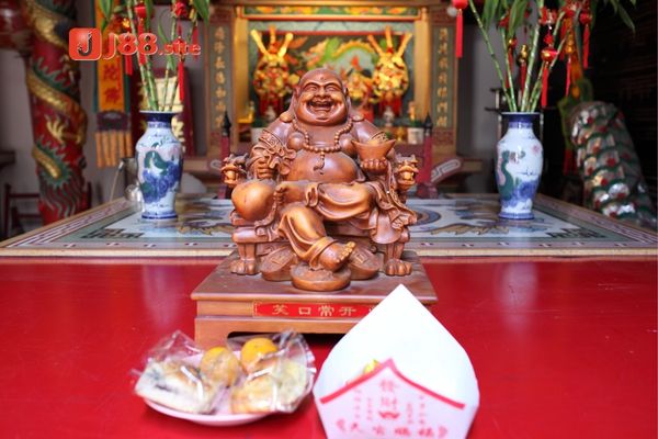 Mộng thấy thần tài đang mỉm cười tin vui về kinh tế đúng không Mộng thấy thần tài đang mỉm cười tin vui về kinh tế đúng không